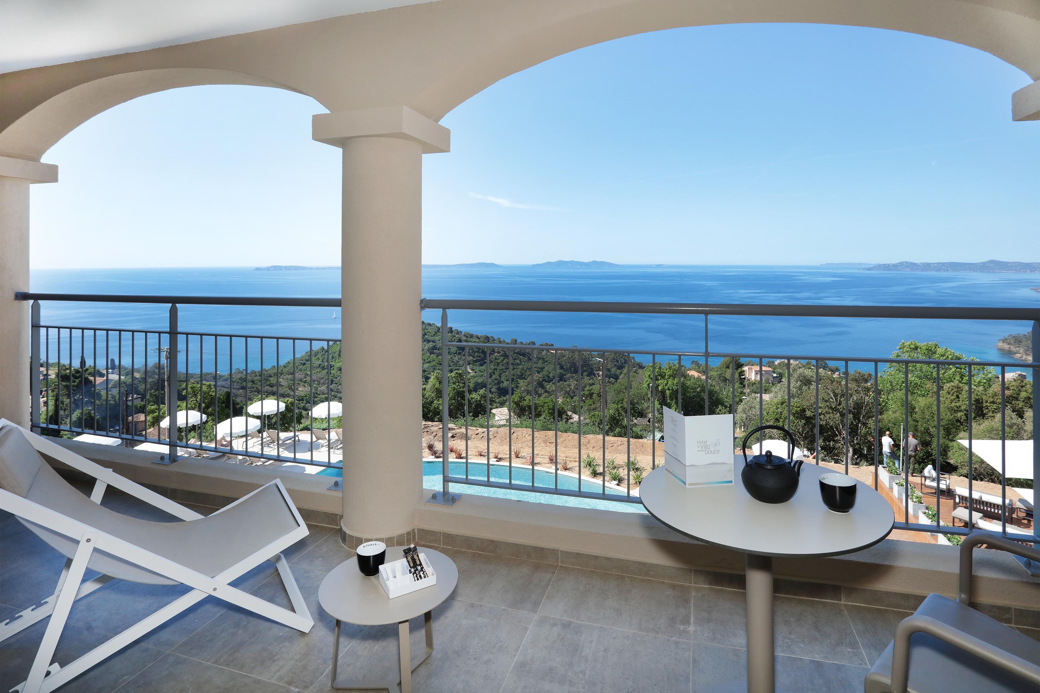 Hotel La Villa Douce Реоль-Канадель-сюр-Мер Екстер'єр фото