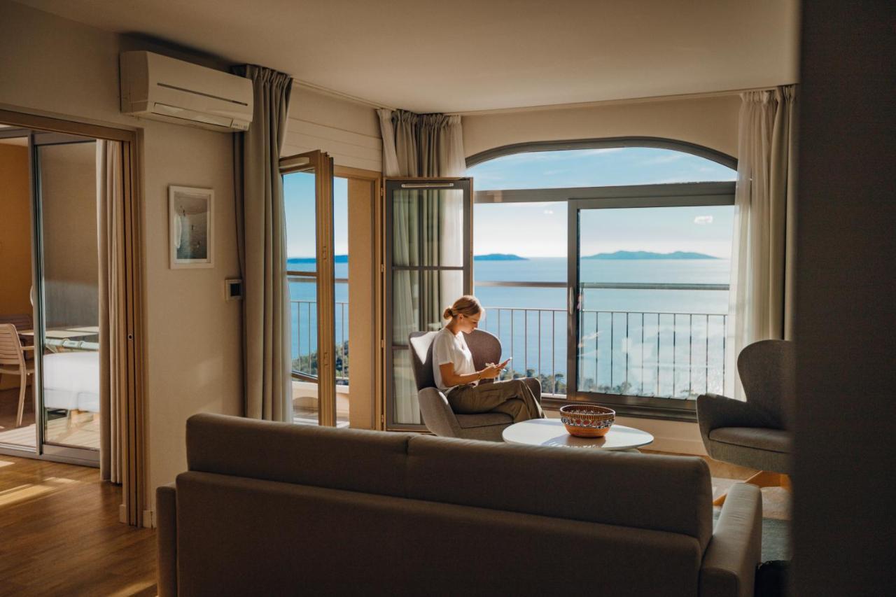 Hotel La Villa Douce Реоль-Канадель-сюр-Мер Екстер'єр фото