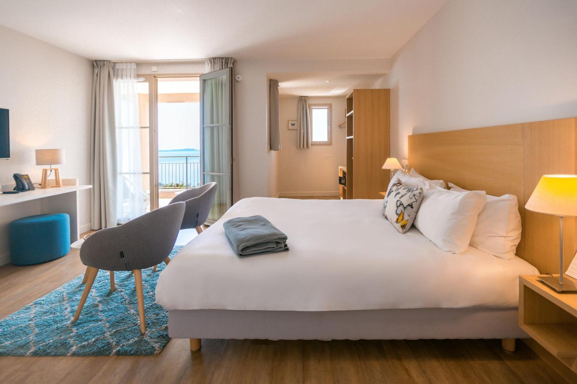 Hotel La Villa Douce Реоль-Канадель-сюр-Мер Екстер'єр фото