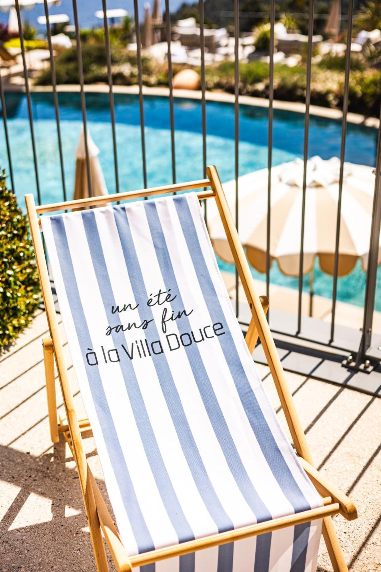 Hotel La Villa Douce Реоль-Канадель-сюр-Мер Екстер'єр фото
